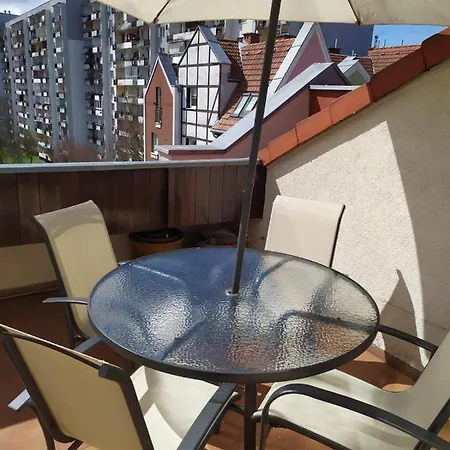 Ekg Apartament *